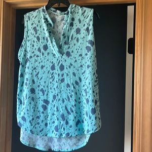 Turquoise sleeveless, leopard print top